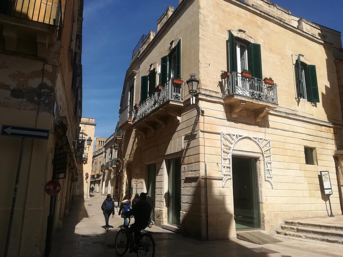 مبيت وإفطار ليتشي Dimora Dell'Artista المظهر الخارجي الصورة